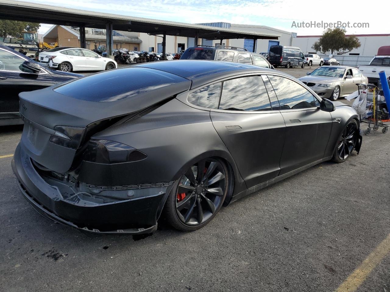 2013 Tesla Model S  Черный vin: 5YJSA1DP2DFP25318