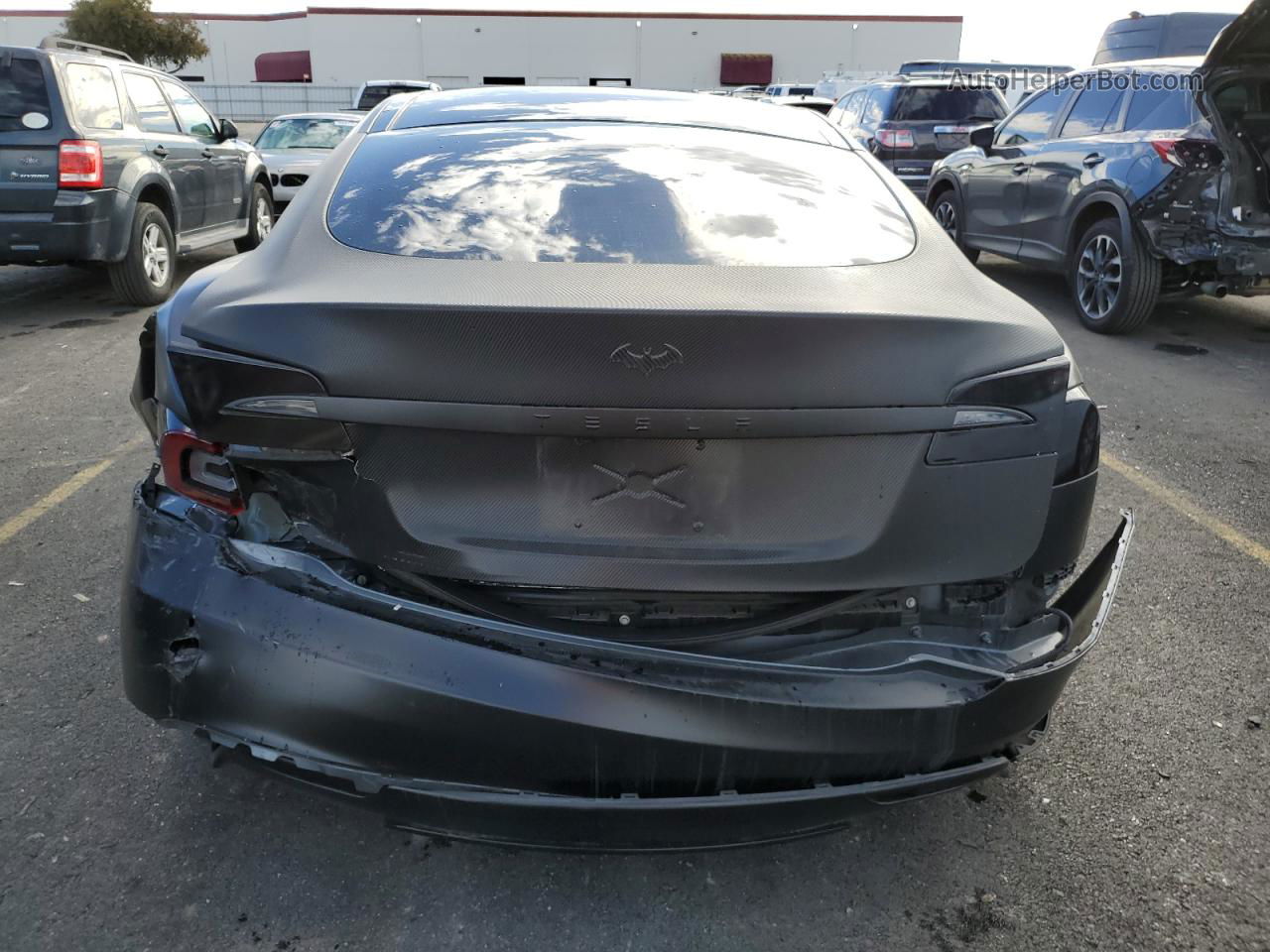 2013 Tesla Model S  Черный vin: 5YJSA1DP2DFP25318