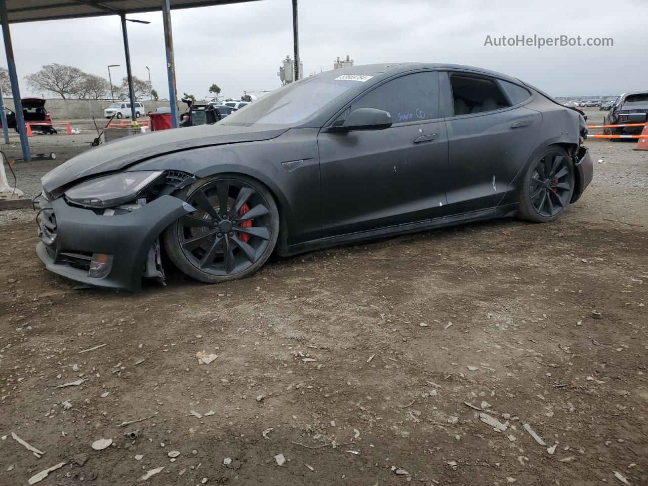 2013 Tesla Model S  Black vin: 5YJSA1DP2DFP25318