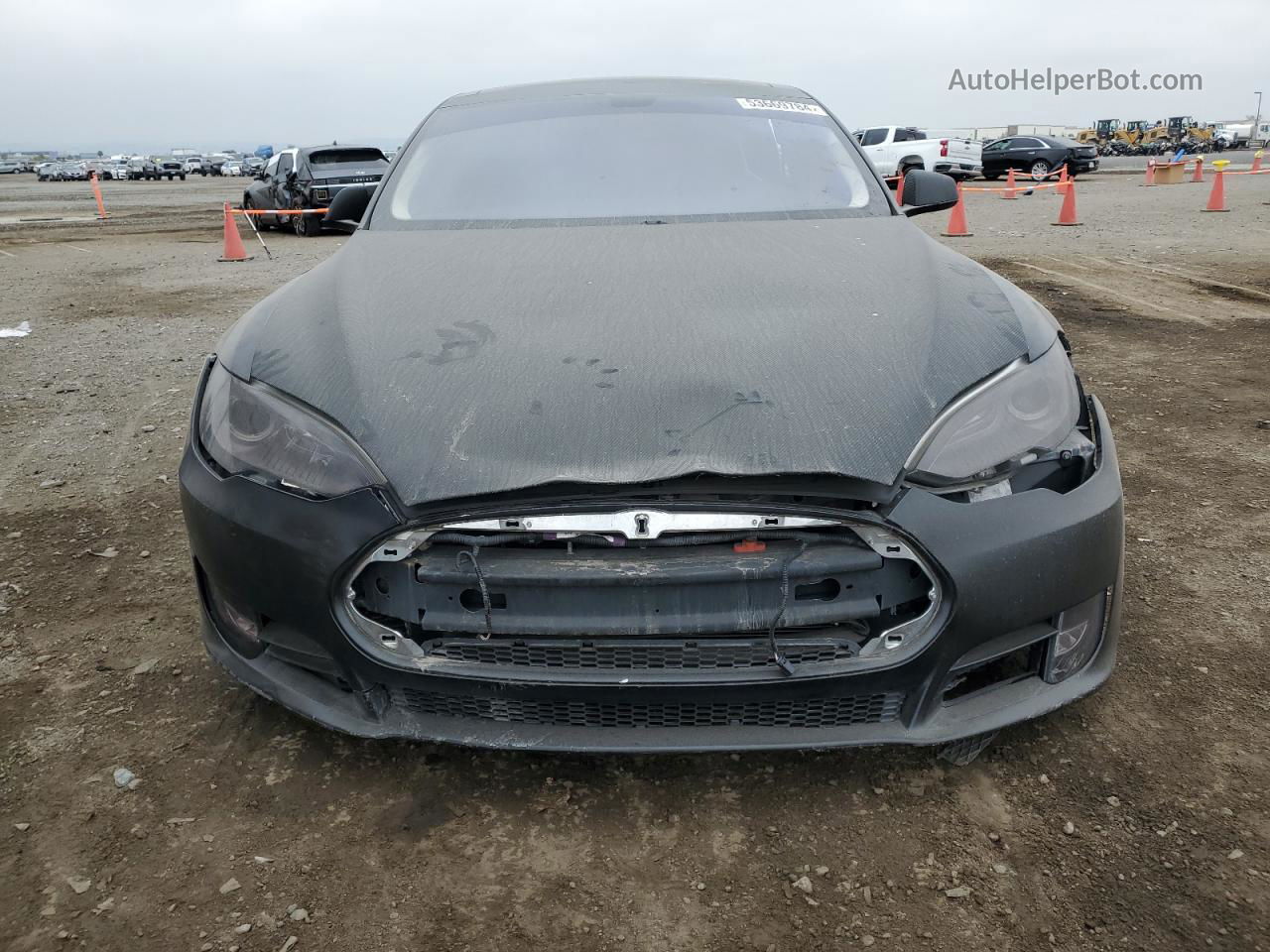 2013 Tesla Model S  Black vin: 5YJSA1DP2DFP25318