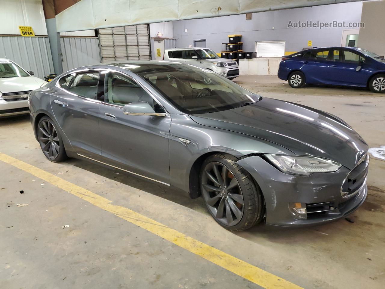 2013 Tesla Model S  Gray vin: 5YJSA1DP3DFP05708