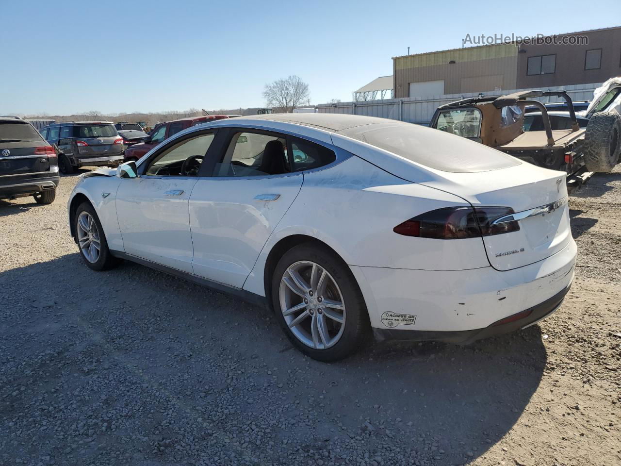 2013 Tesla Model S  White vin: 5YJSA1DP3DFP26994