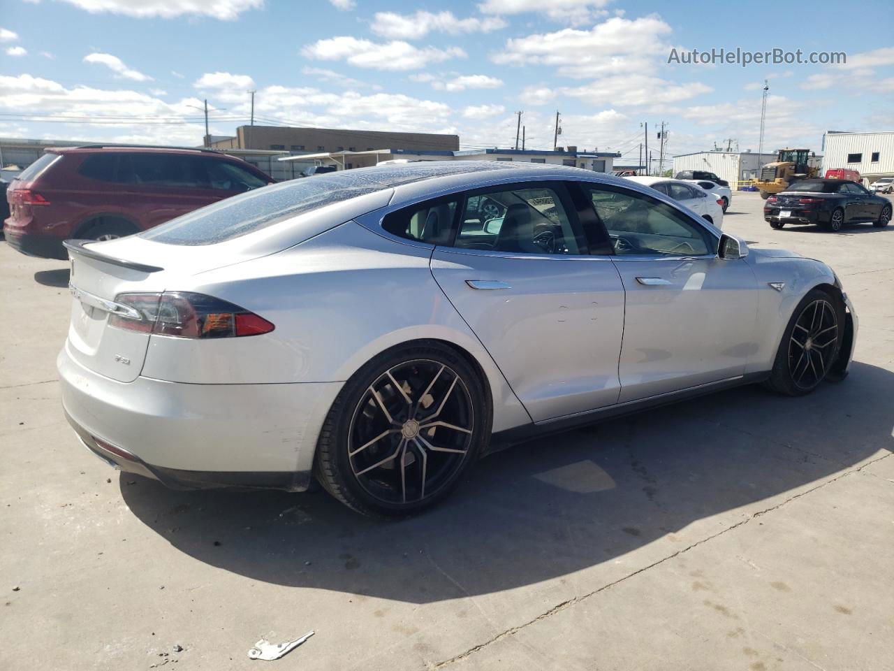 2013 Tesla Model S  Silver vin: 5YJSA1DP4DFP08858