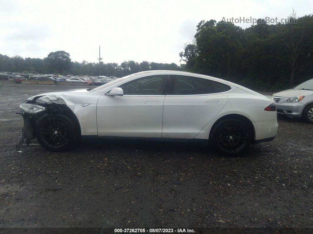 2013 Tesla Model S Performance White vin: 5YJSA1DP4DFP28012