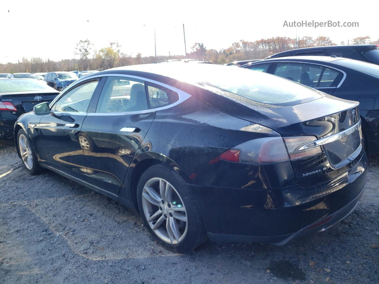 2013 Tesla Model S  Black vin: 5YJSA1DP6DFP11003