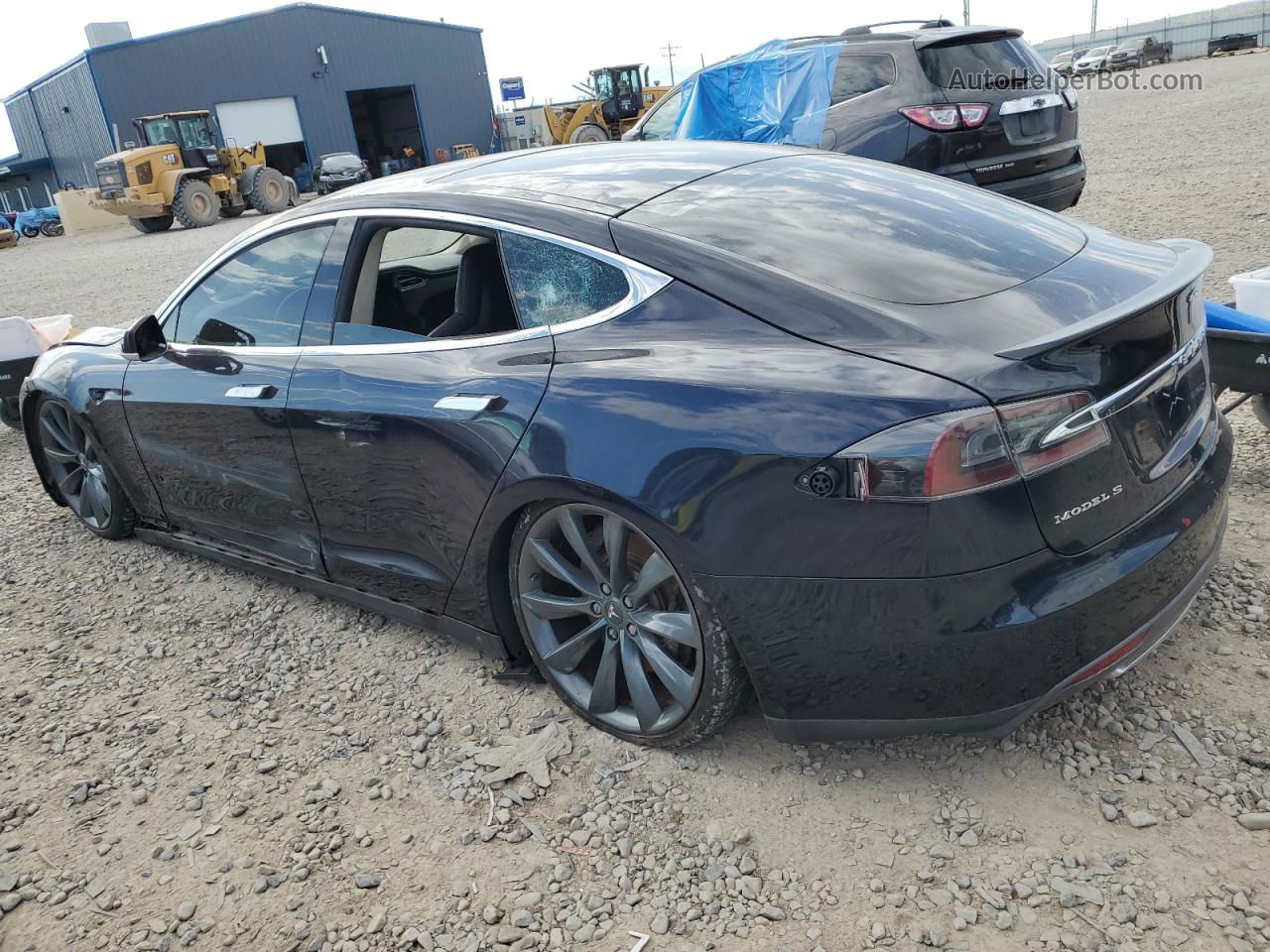 2013 Tesla Model S  Blue vin: 5YJSA1DP8DFP07244