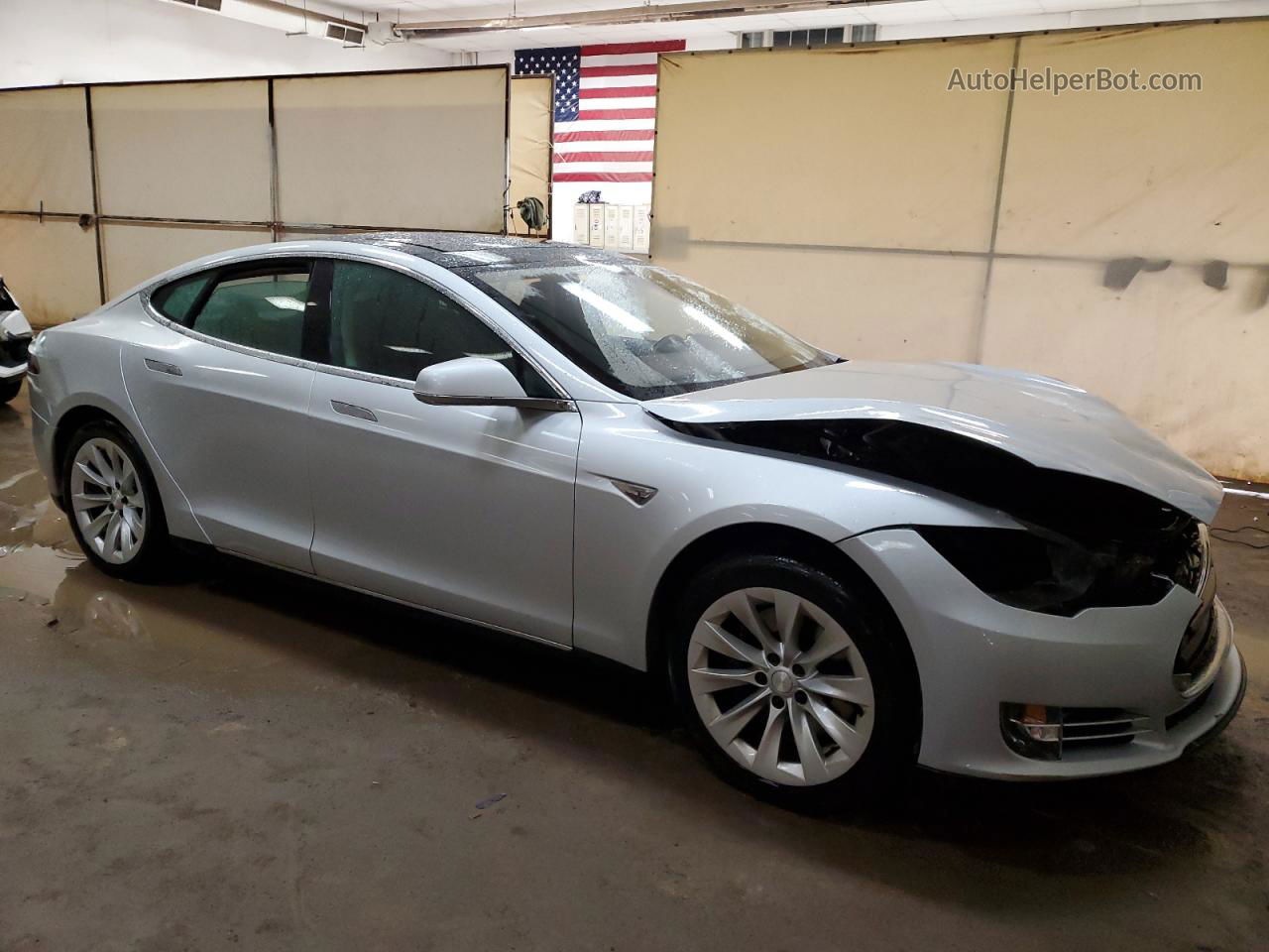 2013 Tesla Model S  Silver vin: 5YJSA1DP8DFP10063