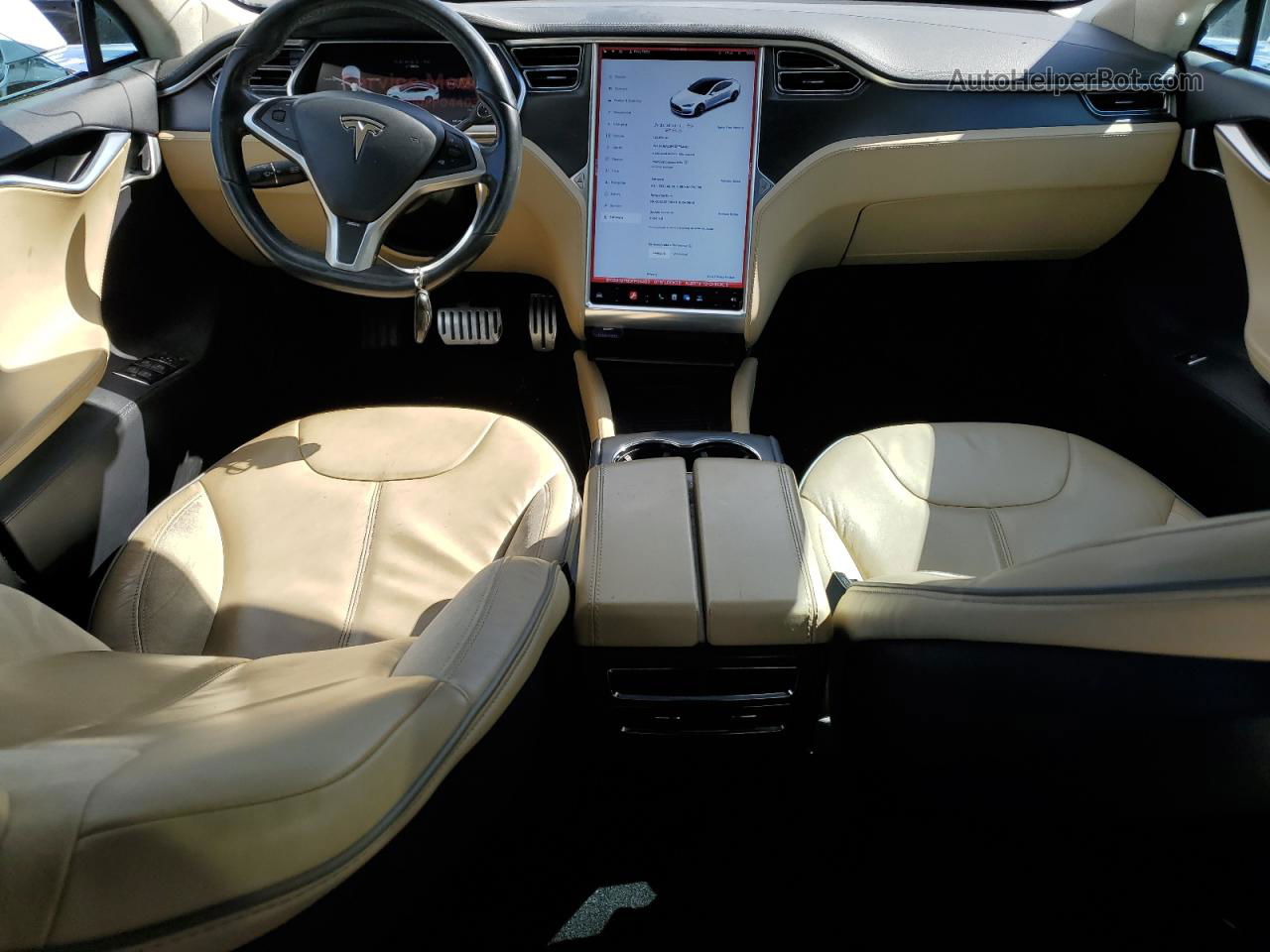 2013 Tesla Model S  White vin: 5YJSA1DP9DFP04403