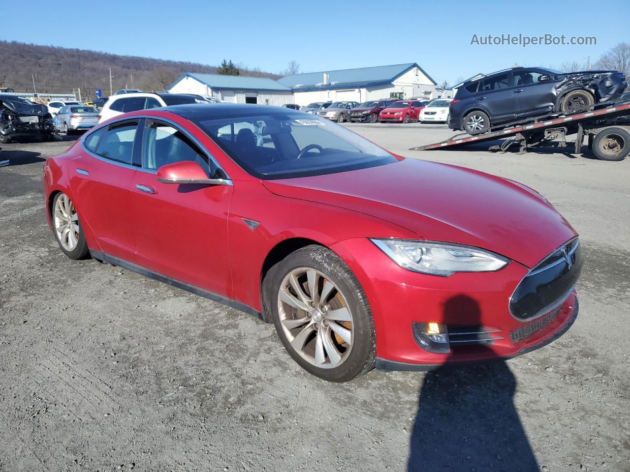 2013 Tesla Model S  Red vin: 5YJSA1DPXDFP09268