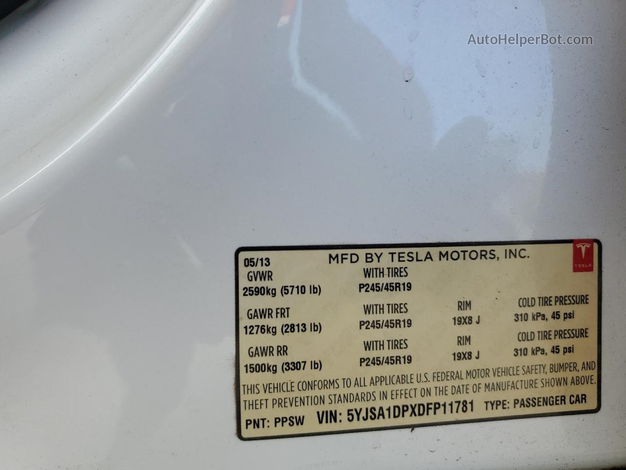 2013 Tesla Model S  White vin: 5YJSA1DPXDFP11781
