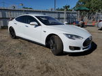 2016 Tesla Model S  Белый vin: 5YJSA1E10GF125167