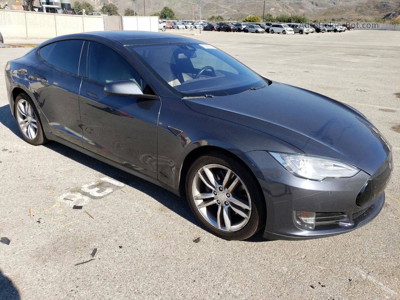 2015 Tesla Model S  Gray vin: 5YJSA1E11FF118985