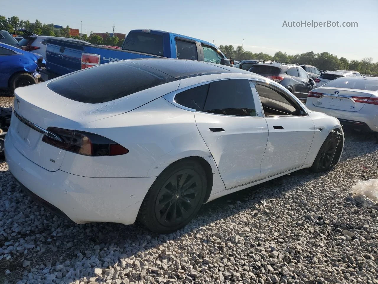 2016 Tesla Model S  Белый vin: 5YJSA1E11GF157111