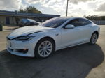 2016 Tesla Model S  Белый vin: 5YJSA1E13GF170197