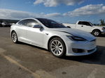 2016 Tesla Model S  Белый vin: 5YJSA1E13GF170197