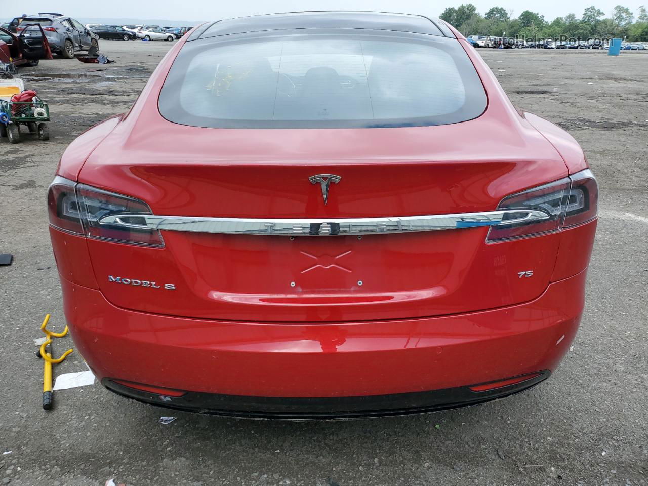 2016 Tesla Model S  Red vin: 5YJSA1E14GF166806