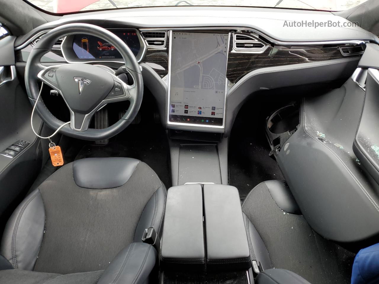 2016 Tesla Model S  Красный vin: 5YJSA1E14GF166806