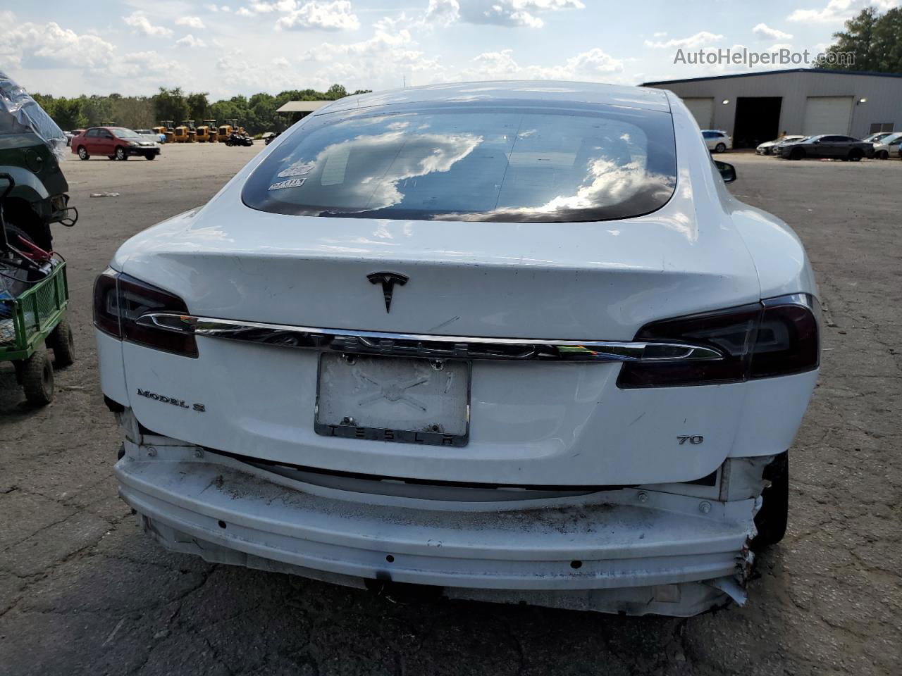 2015 Tesla Model S  White vin: 5YJSA1E16FF109554