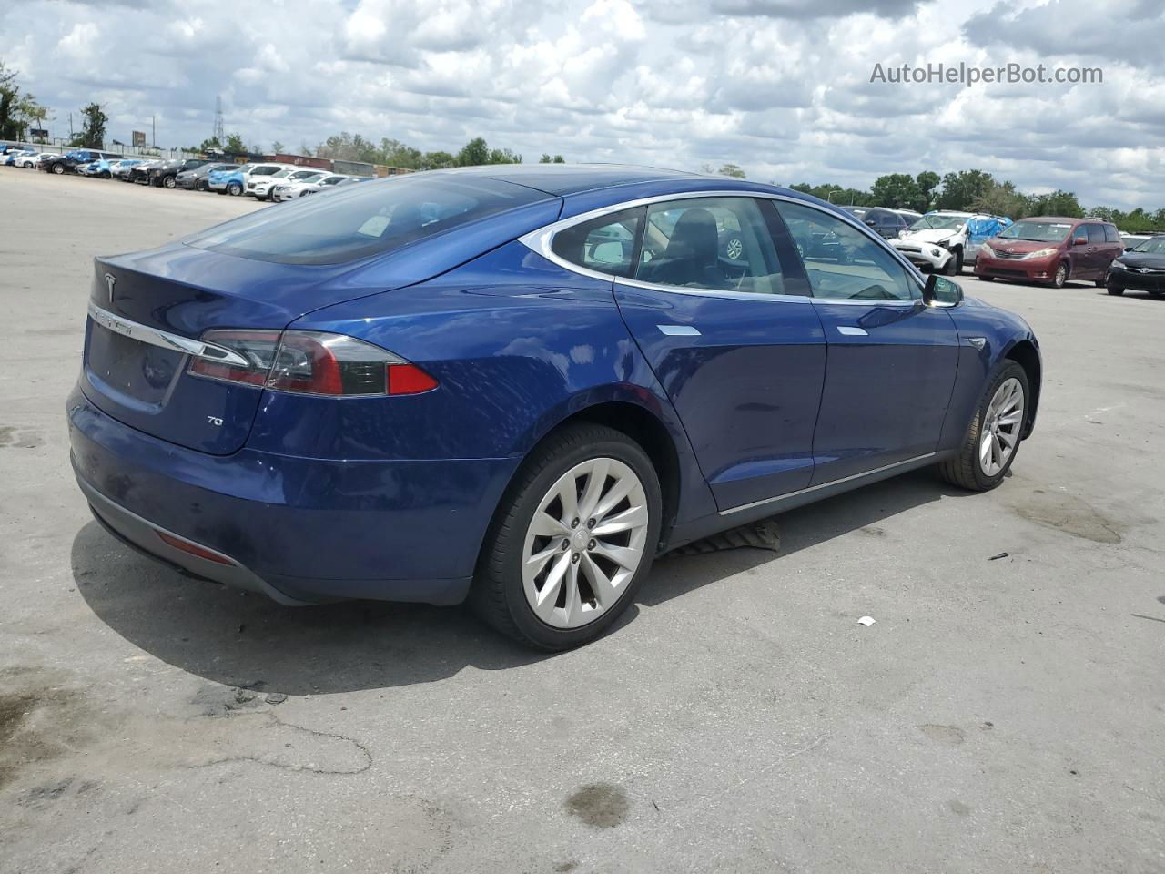 2016 Tesla Model S  Blue vin: 5YJSA1E16GF132897