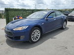 2016 Tesla Model S  Синий vin: 5YJSA1E16GF132897