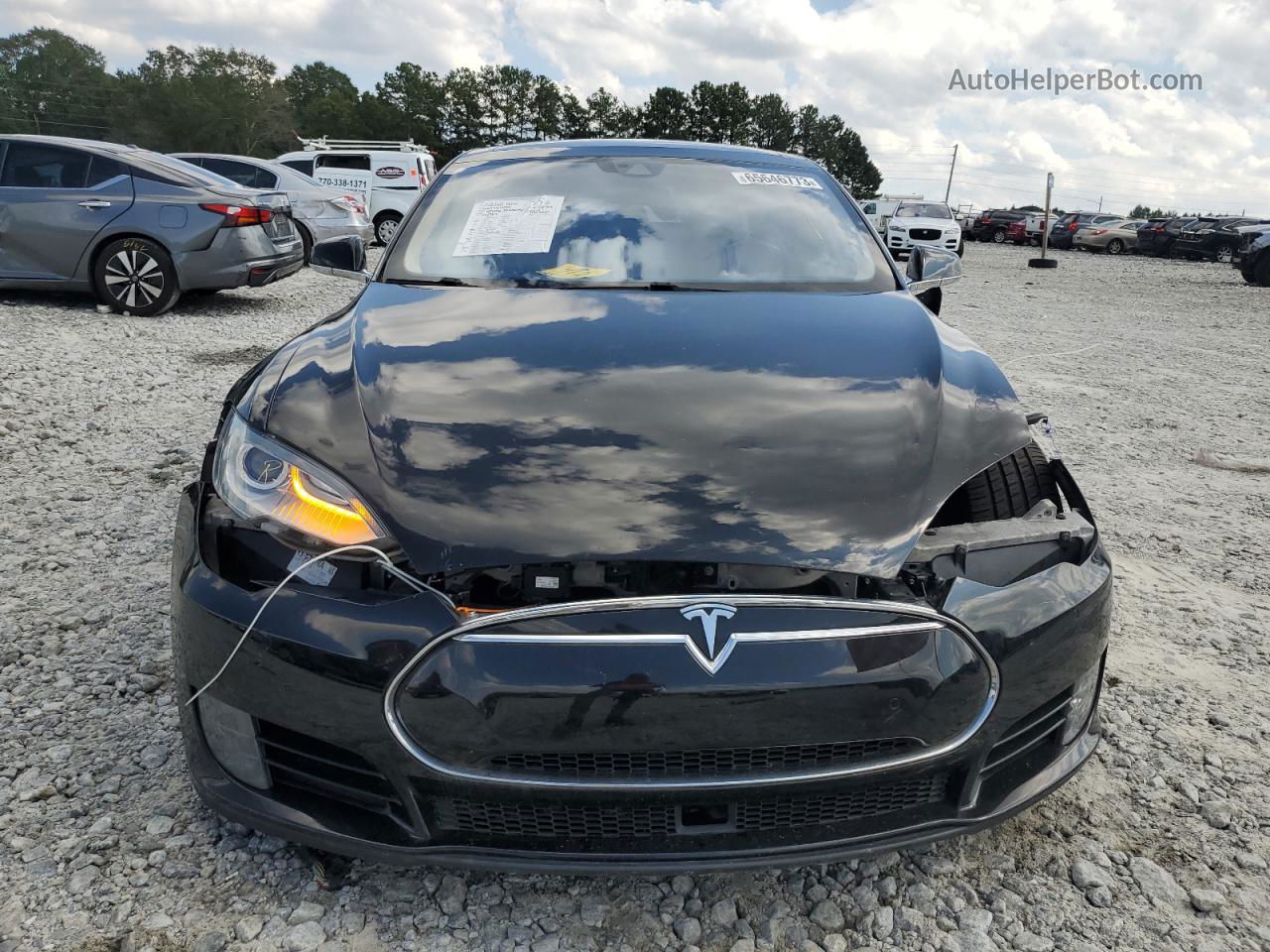 2015 Tesla Model S  Black vin: 5YJSA1E17FF116965