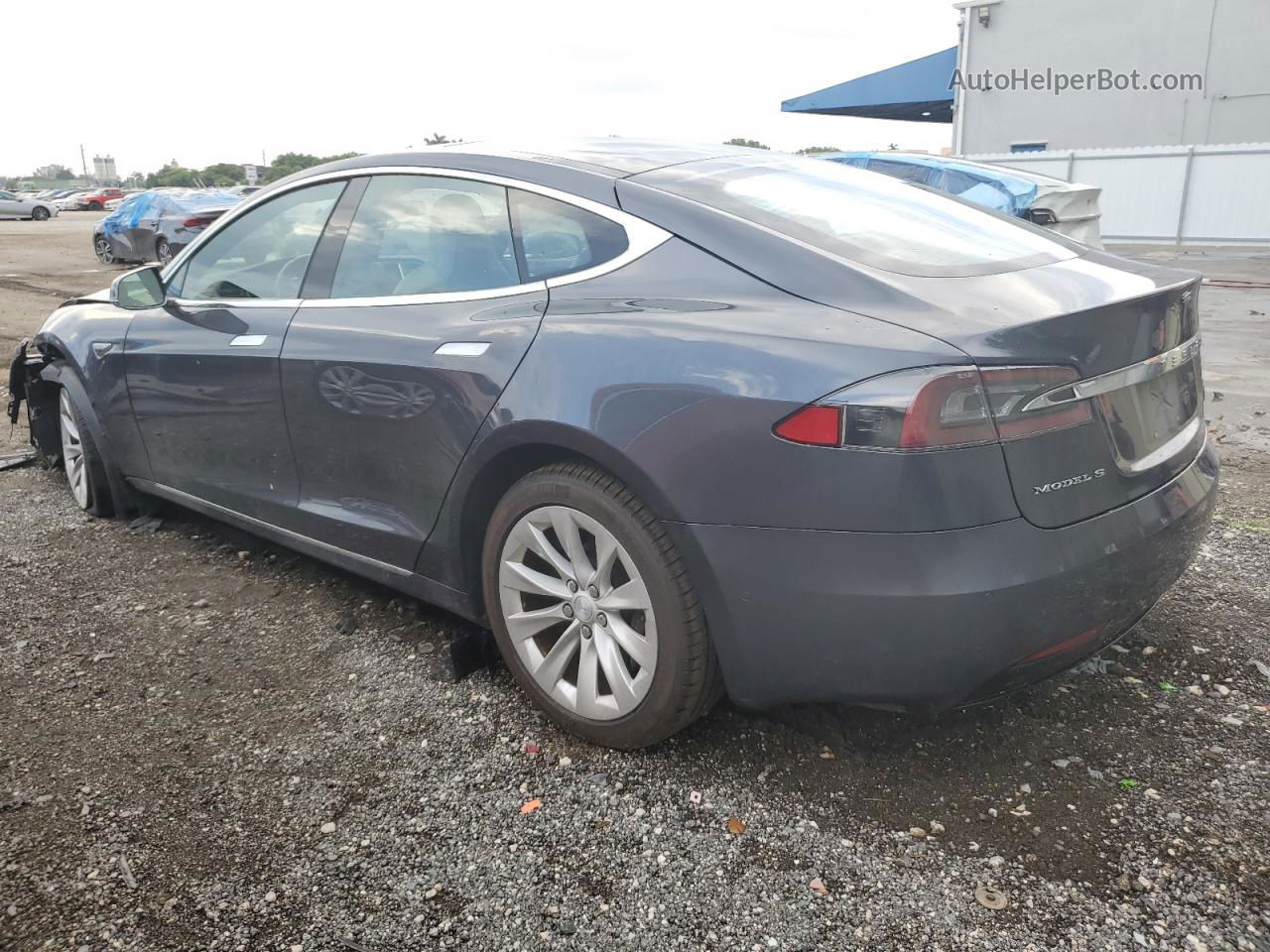 2016 Tesla Model S  Gray vin: 5YJSA1E17GF153550