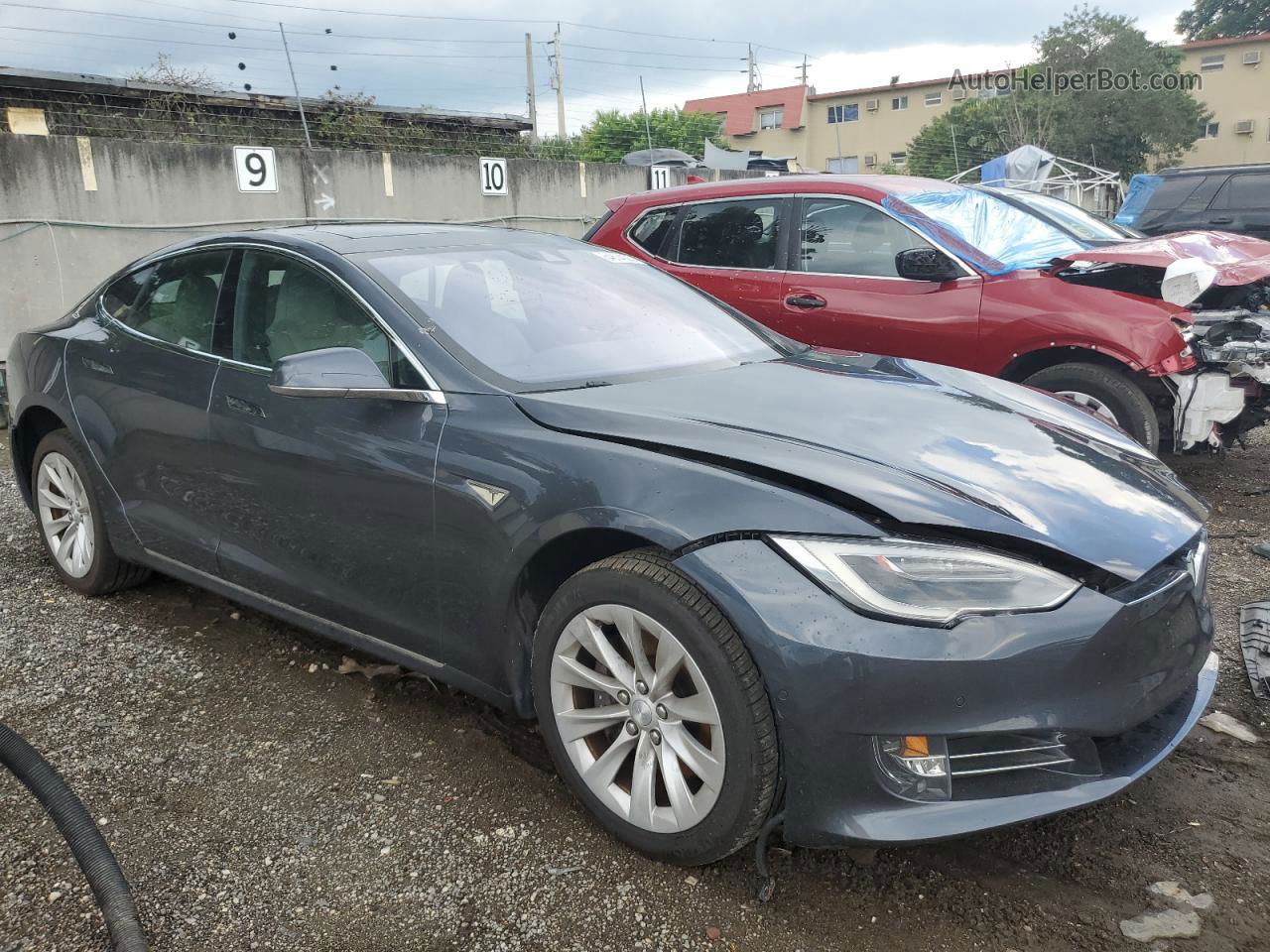 2016 Tesla Model S  Серый vin: 5YJSA1E17GF153550