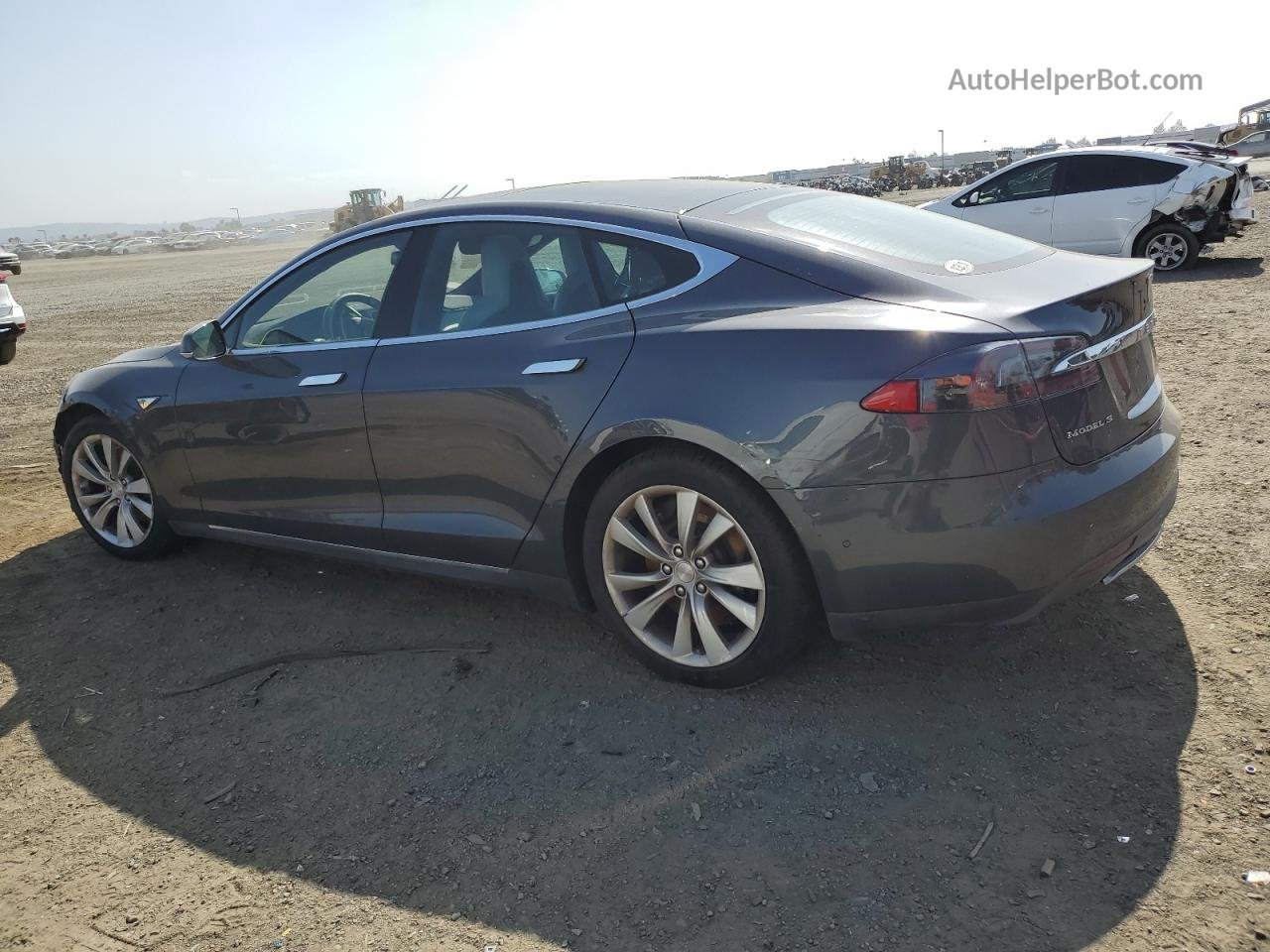 2015 Tesla Model S  Blue vin: 5YJSA1E20FF114094