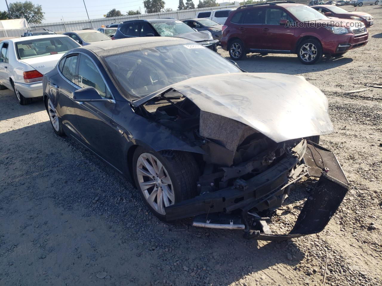 2016 Tesla Model S  Серый vin: 5YJSA1E20GF162194