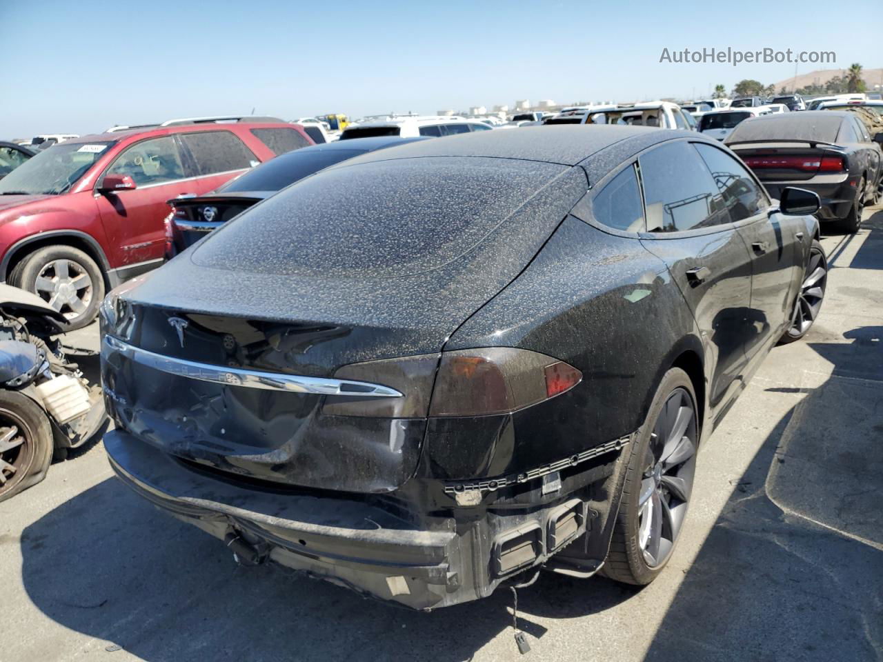 2016 Tesla Model S  Black vin: 5YJSA1E20GF169498