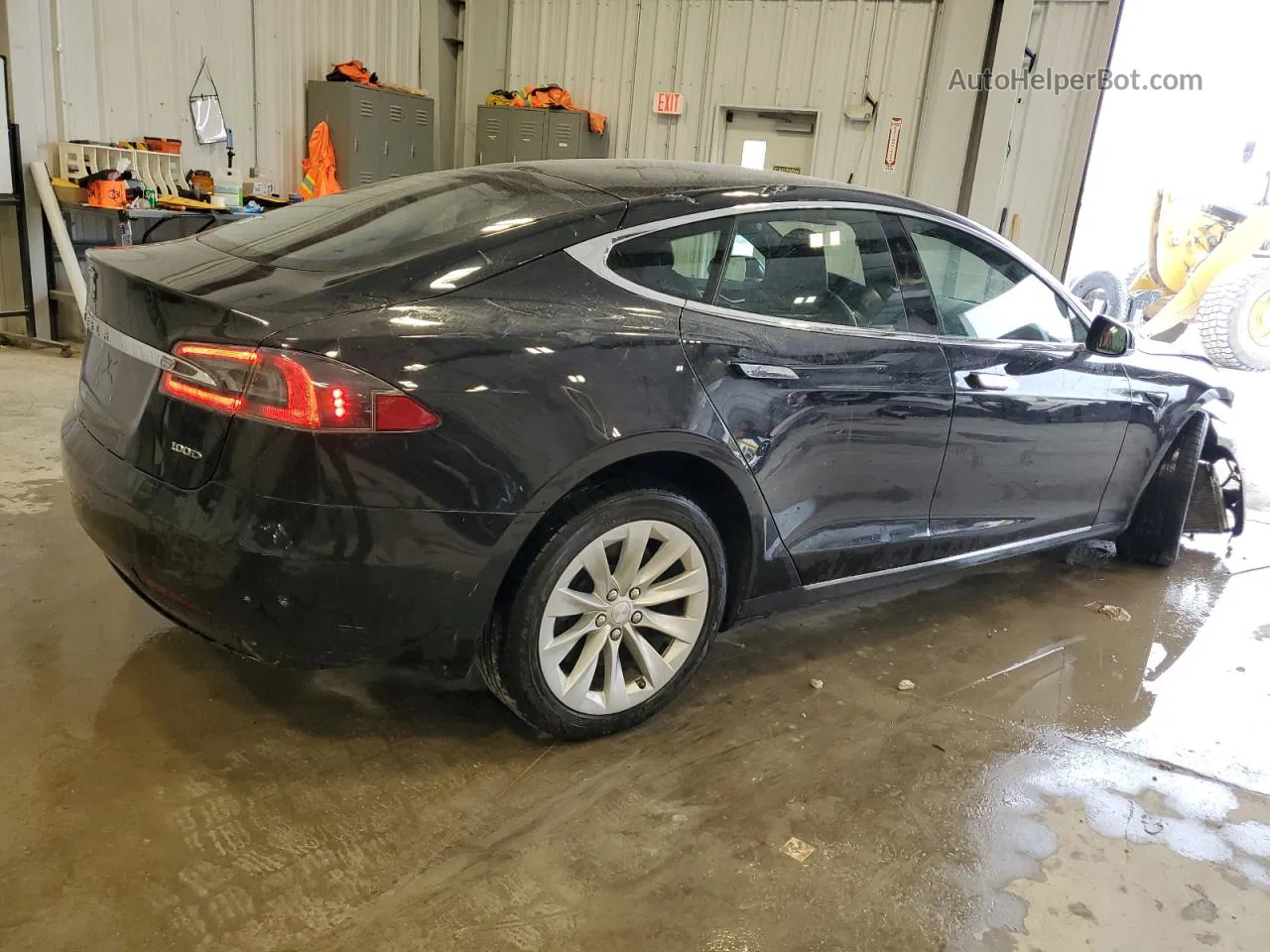 2018 Tesla Model S  Black vin: 5YJSA1E20JF247589