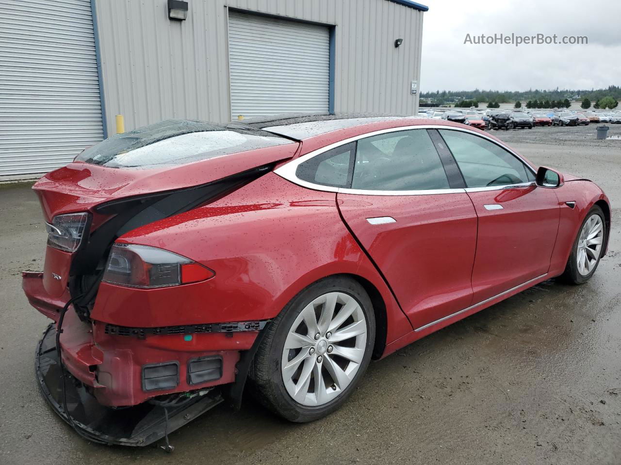 2018 Tesla Model S  Red vin: 5YJSA1E20JF264795