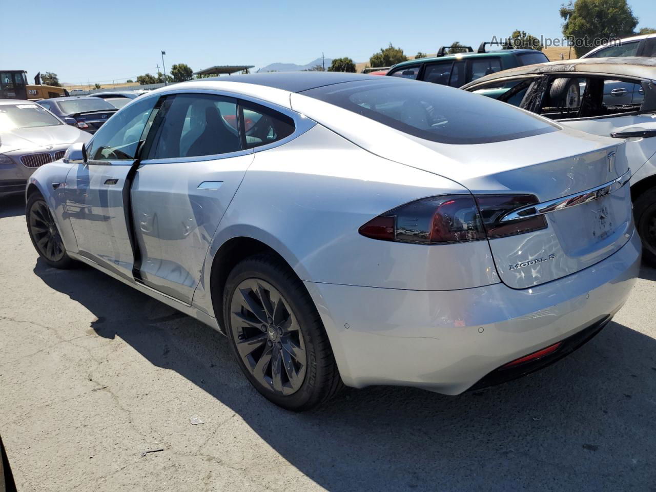 2018 Tesla Model S  Silver vin: 5YJSA1E20JF287087