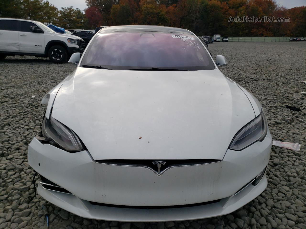 2019 Tesla Model S  White vin: 5YJSA1E20KF303841