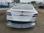 2016 Tesla Model S  Серебряный vin: 5YJSA1E21GF156811