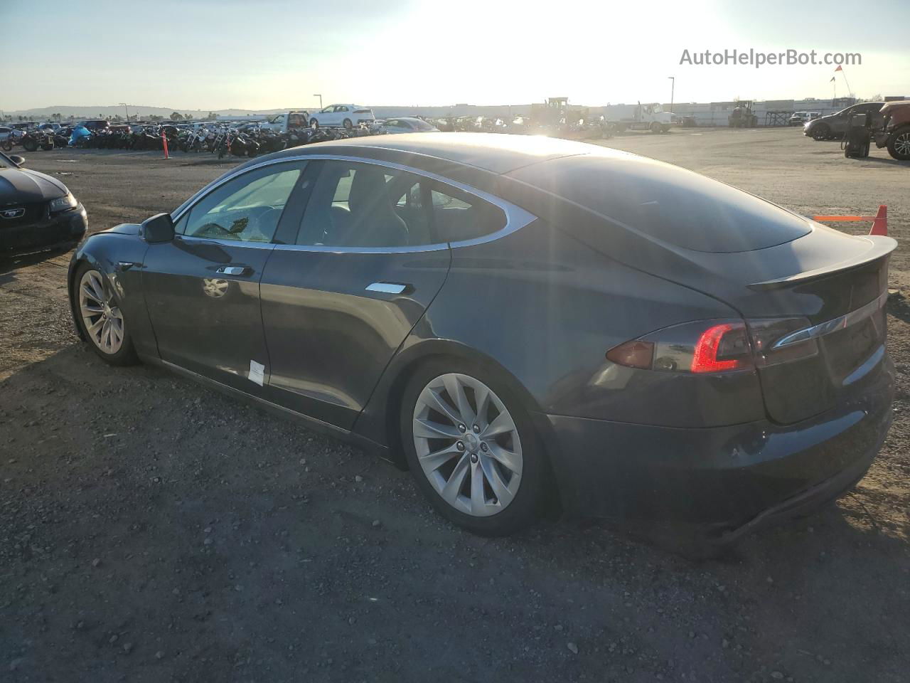 2020 Tesla Model S  Gray vin: 5YJSA1E21LF349230