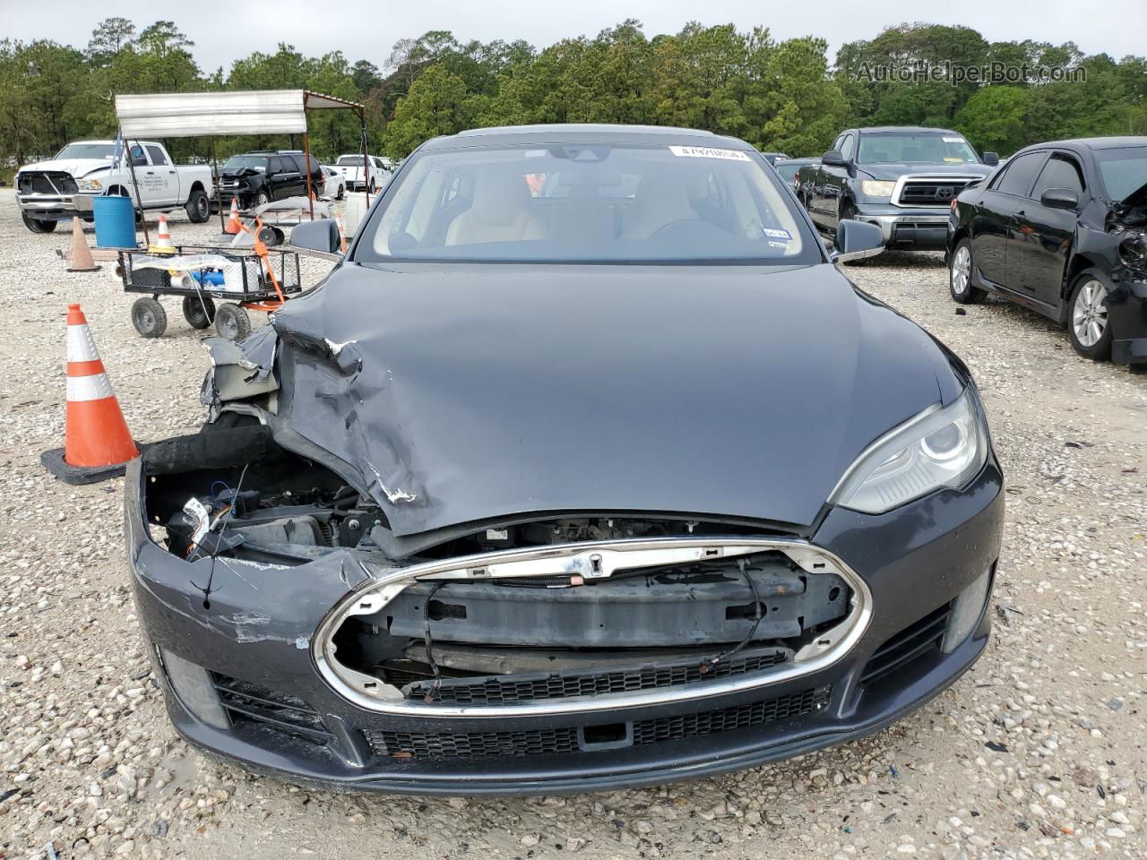 2015 Tesla Model S  Gray vin: 5YJSA1E22FF119765