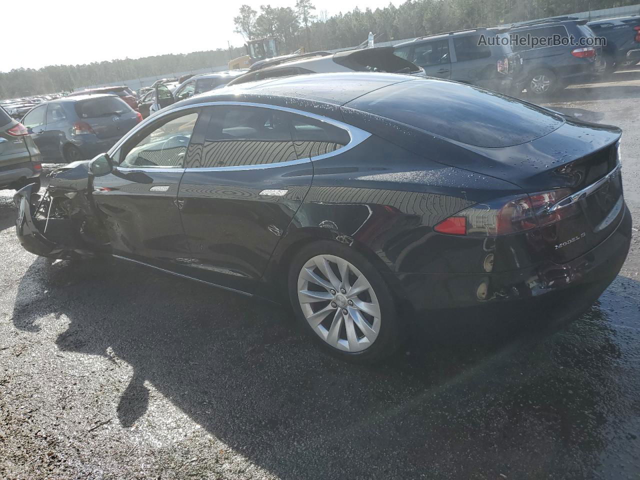 2016 Tesla Model S  Черный vin: 5YJSA1E22GF151651