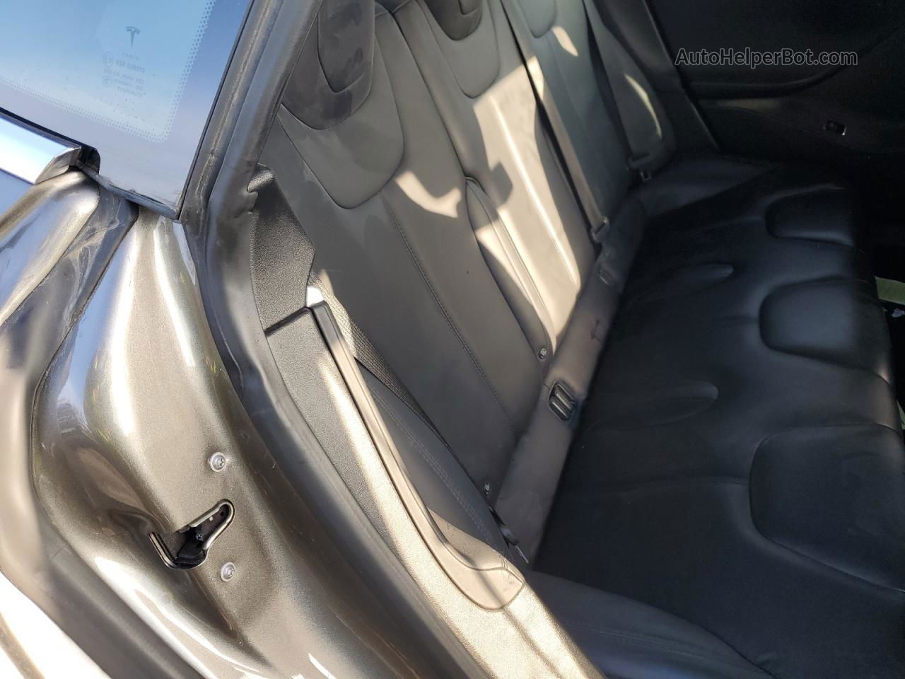 2016 Tesla Model S  Silver vin: 5YJSA1E22GF156848