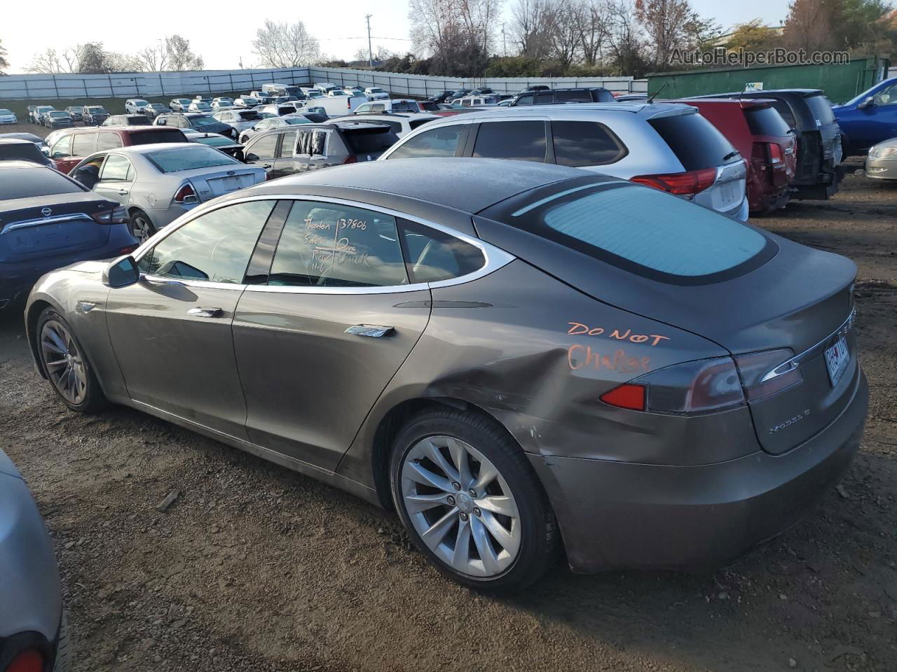 2016 Tesla Model S  Серебряный vin: 5YJSA1E22GF156848