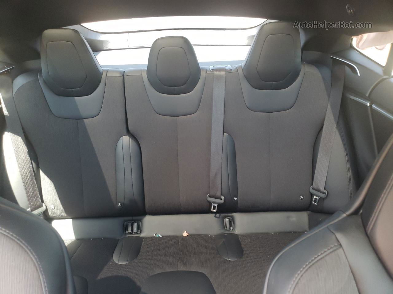 2018 Tesla Model S  Gray vin: 5YJSA1E22HF203720