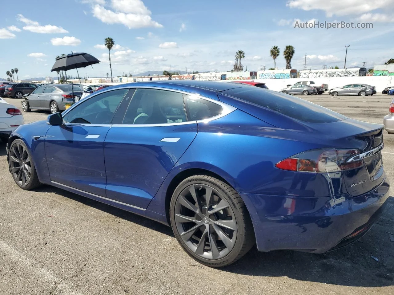 2018 Tesla Model S  Синий vin: 5YJSA1E22JF271599