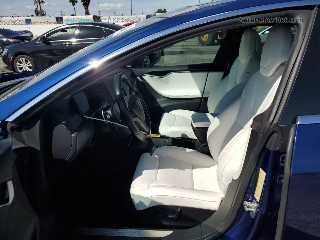 2018 Tesla Model S  Blue vin: 5YJSA1E22JF271599