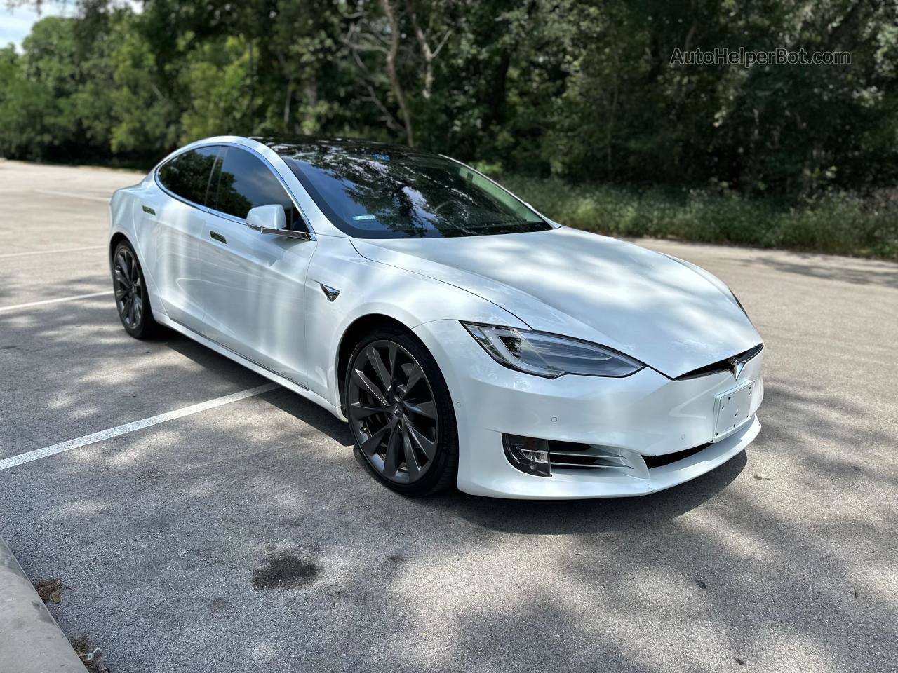 2018 Tesla Model S Белый vin: 5YJSA1E22JF289052