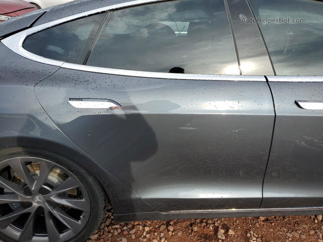 2018 Tesla Model S  Charcoal vin: 5YJSA1E22JF297104