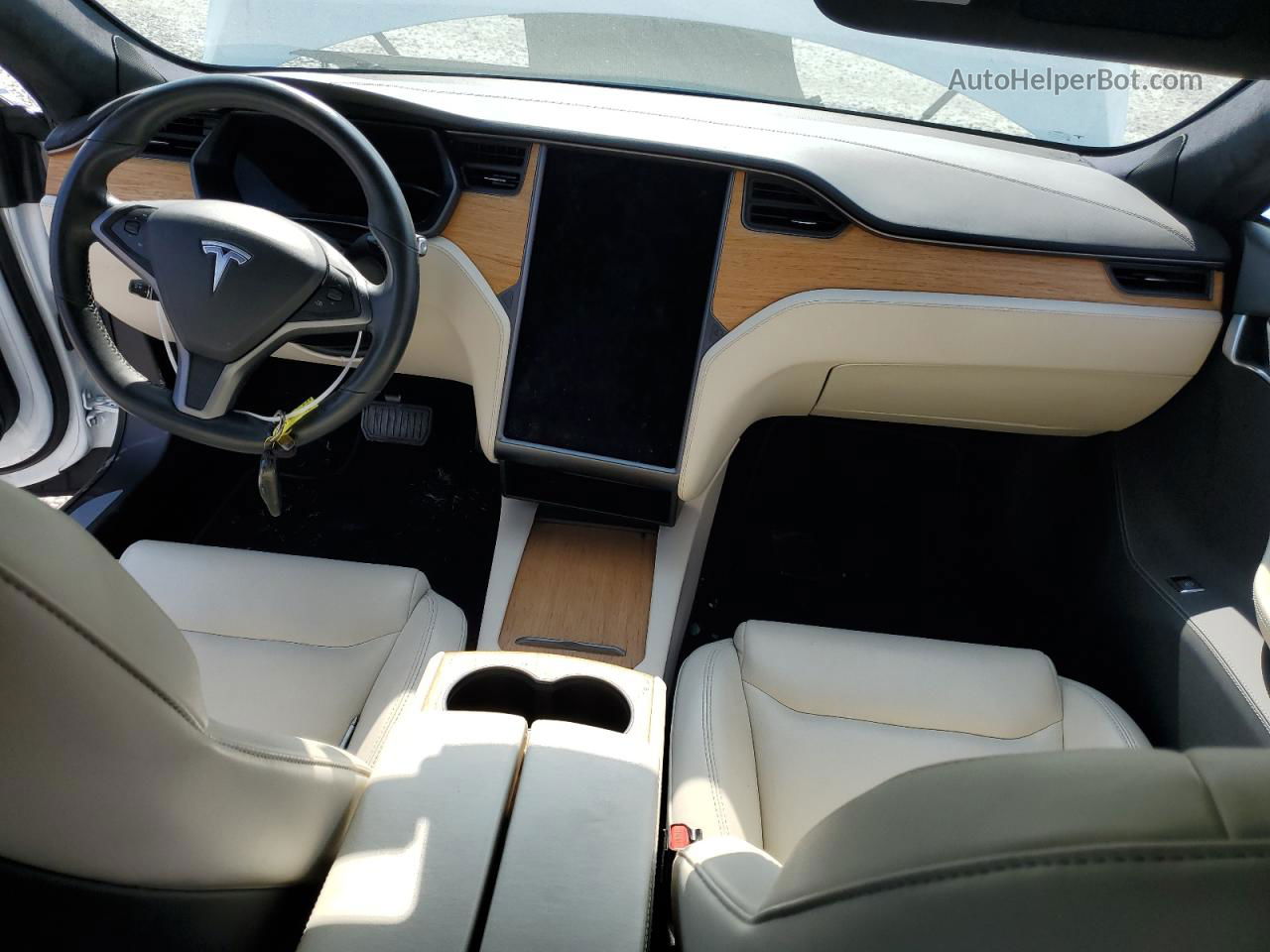 2020 Tesla Model S  Белый vin: 5YJSA1E22LF369101