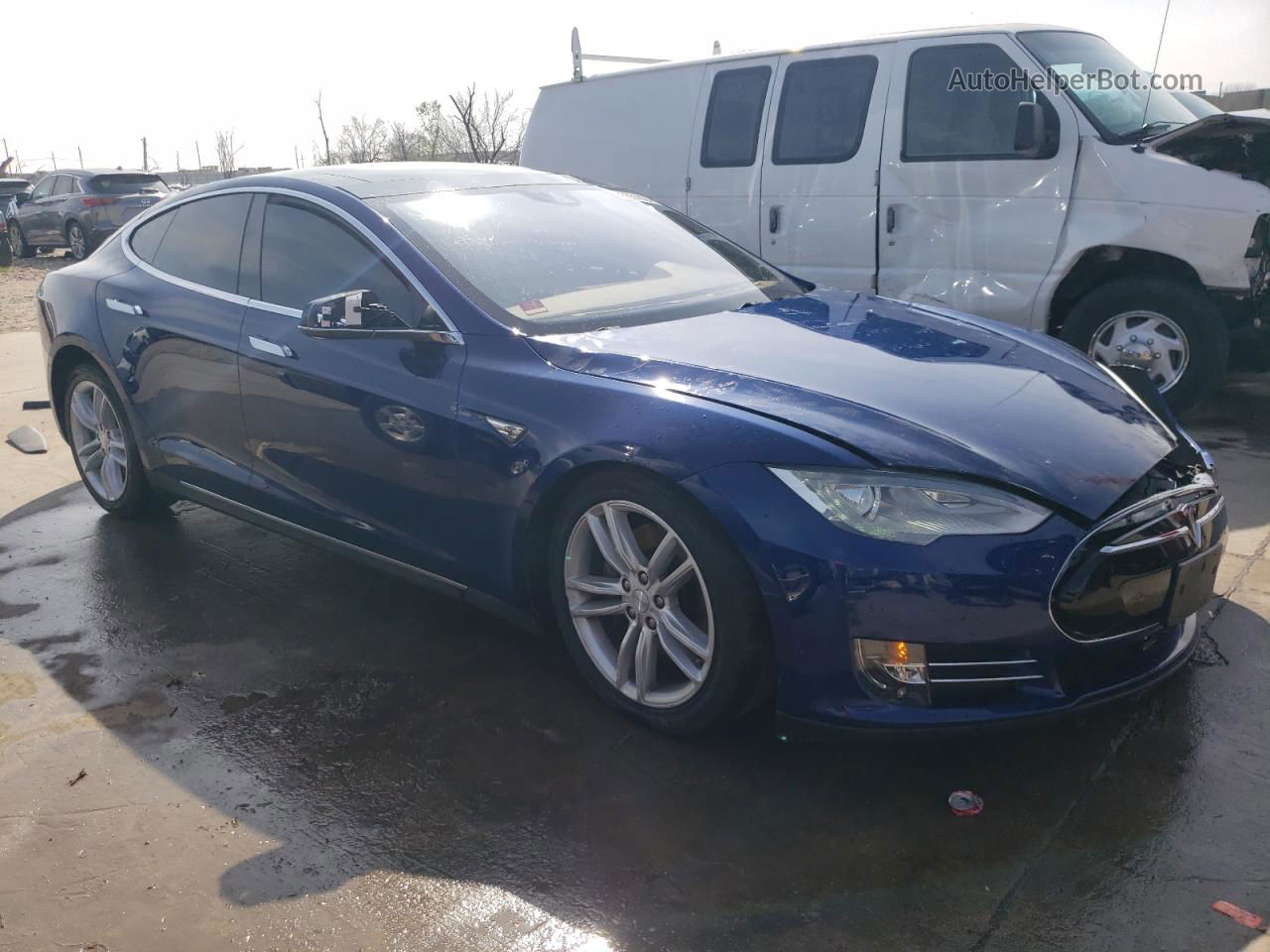 2015 Tesla Model S  Blue vin: 5YJSA1E23FF108404