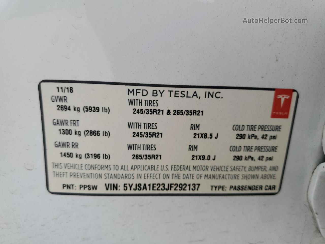 2018 Tesla Model S  White vin: 5YJSA1E23JF292137