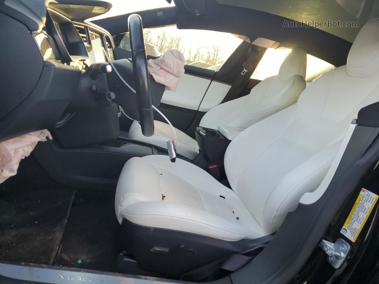 2020 Tesla Model S  Black vin: 5YJSA1E23LF391673