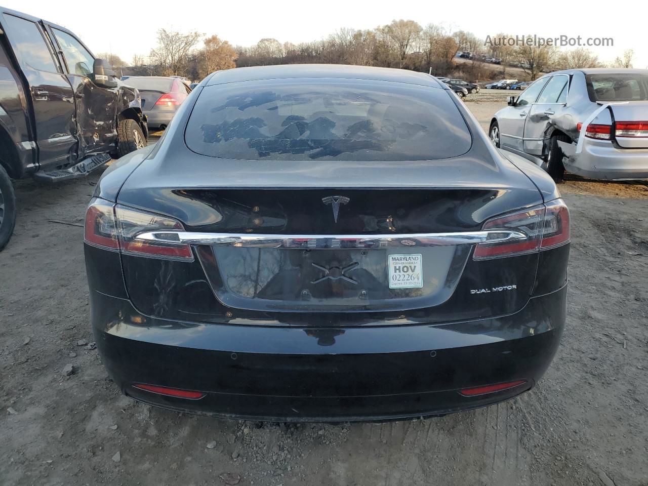 2020 Tesla Model S  Black vin: 5YJSA1E23LF391673